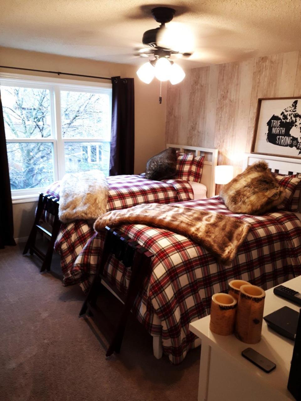 The Tartan House Bed & Breakfast Ajax Dış mekan fotoğraf