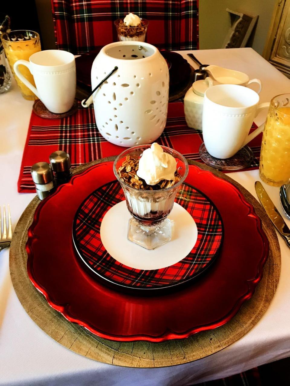 The Tartan House Bed & Breakfast Ajax Dış mekan fotoğraf