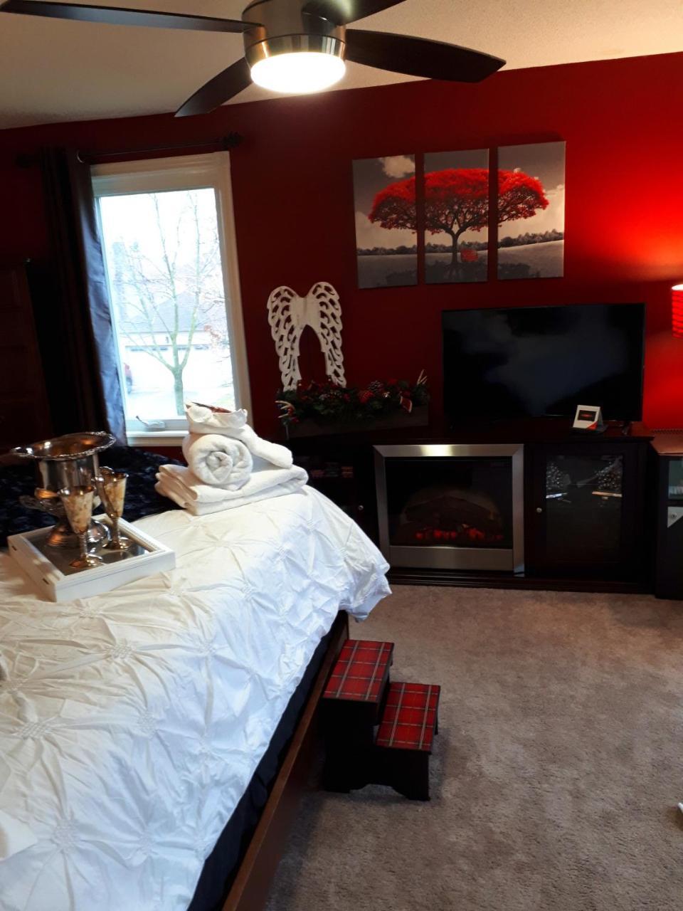 The Tartan House Bed & Breakfast Ajax Dış mekan fotoğraf